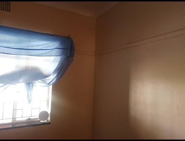 3 BEDROOM FREESTANDING FOR SALE IN STILFONTEIN EXT 3